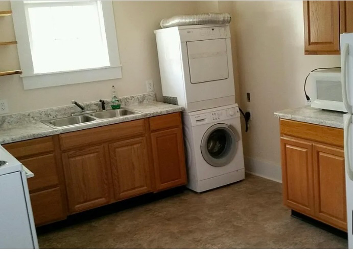 2311 Sumter St - Photo 2 of 5