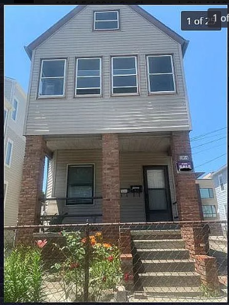 1914 E 120th St - Photo 2 of 15