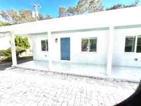 615 Azalea Ln - Photo 1 of 1