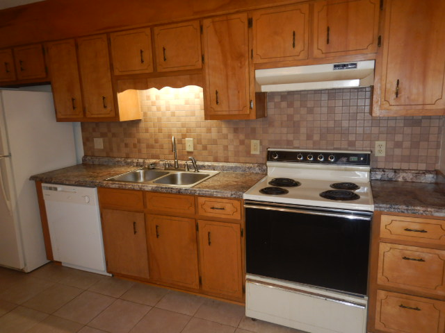 2114 Hollyhill Rd #1 - Photo 2 of 7