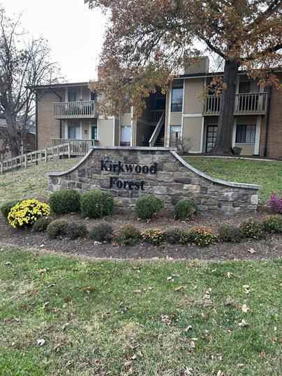 Kirkwood Forest Apartments 551 S Clay Ave, Kirkwood, MO 63122 Zumper