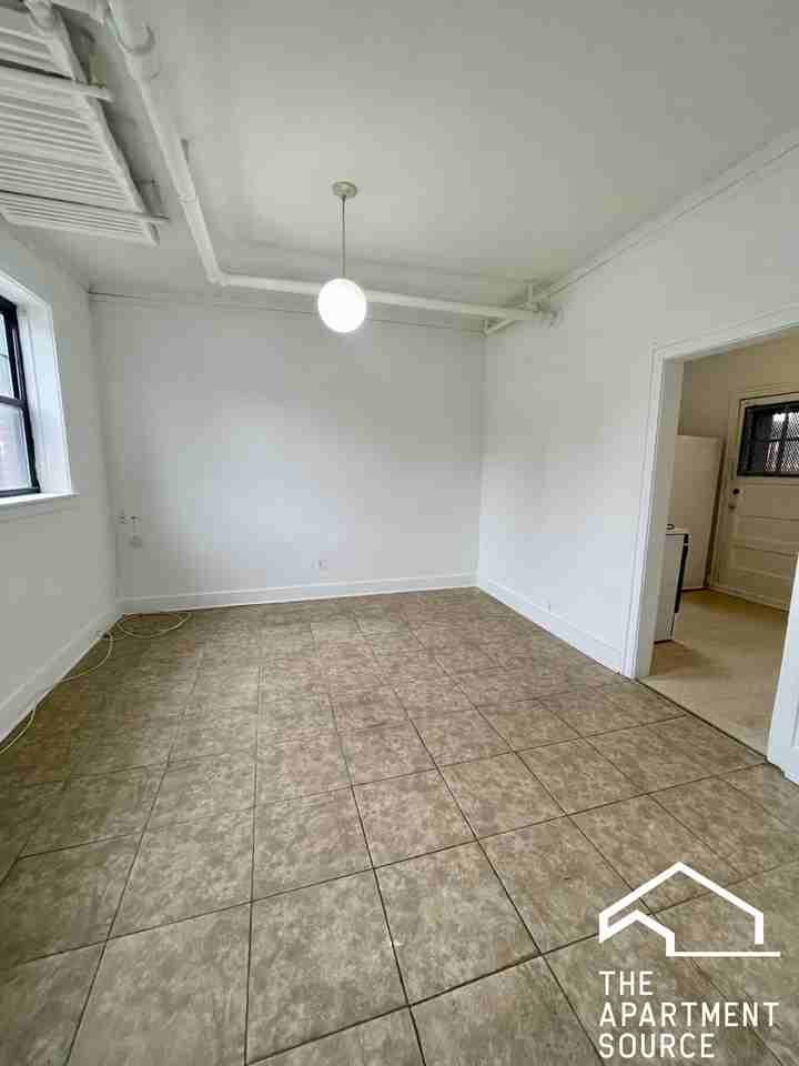 3258 Maple Ave #BH - Photo 3 of 13