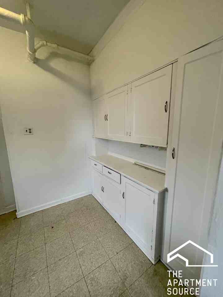 3258 Maple Ave #BH - Photo 4 of 13