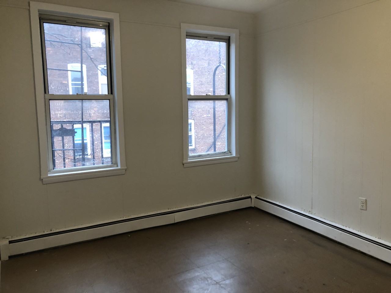 96 President Street #6 - Photo 3 of 16