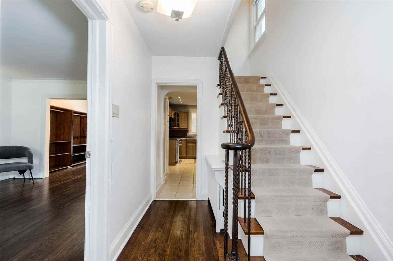 16 Glenavy Avenue - Photo 2 of 7