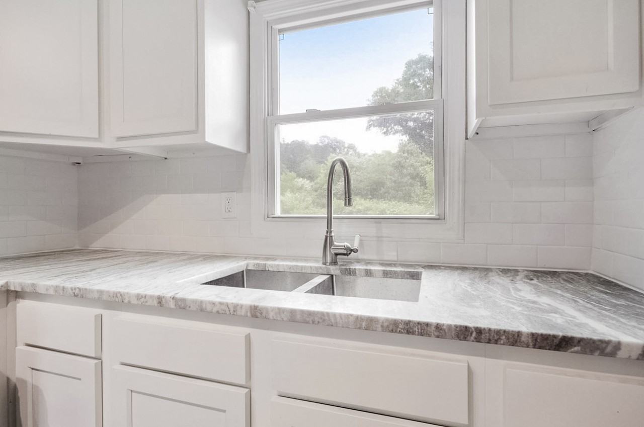 Argyle Dr Nw - Photo 7 of 8