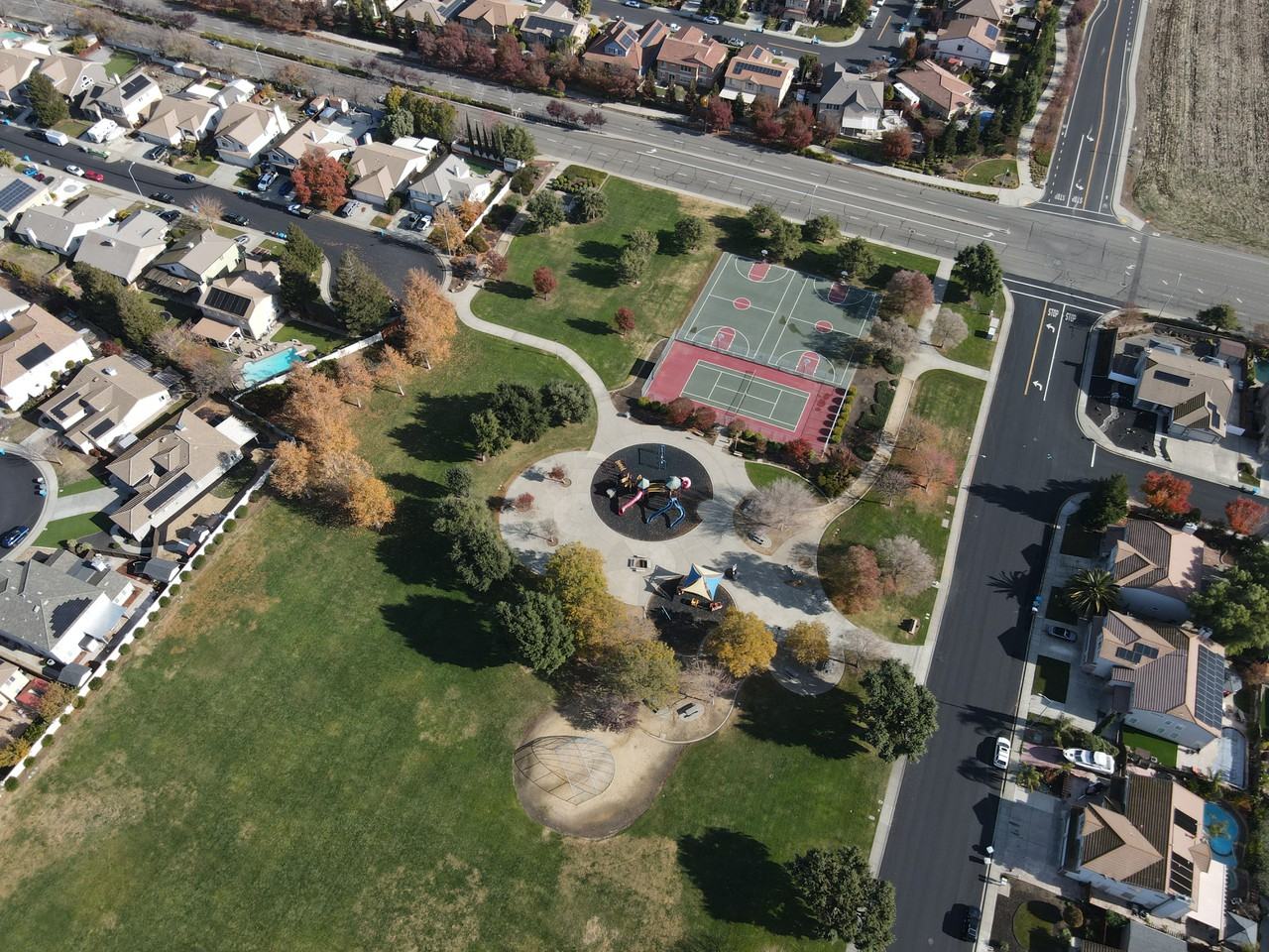 961 Celestine Circle - Photo 6 of 38