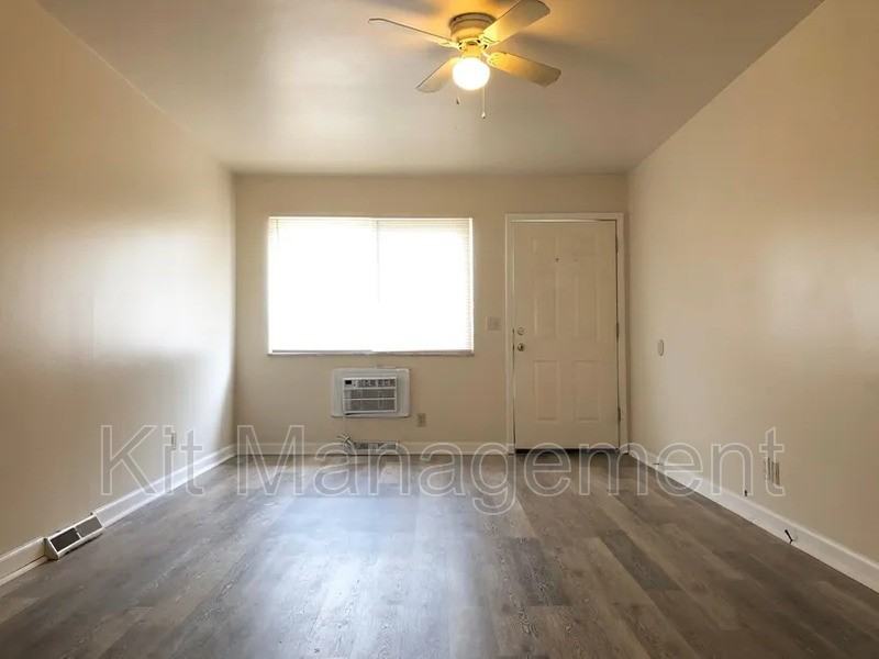 2241 W Laskey Rd - Photo 2 of 5