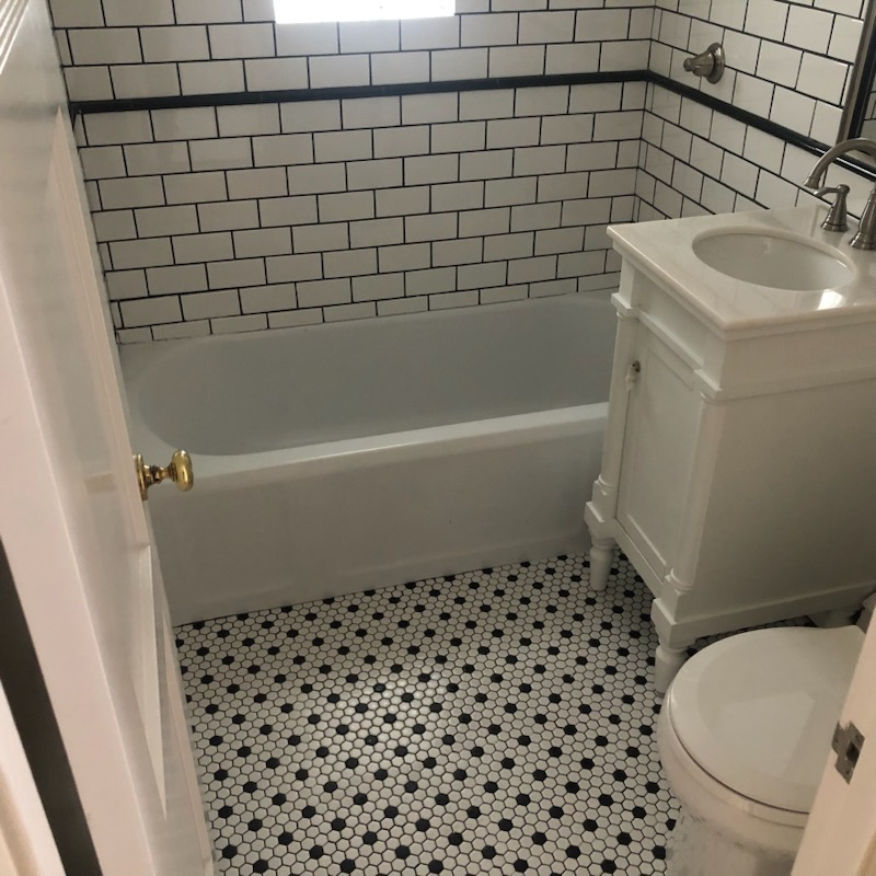 1227 S Division St #4 - Photo 3 of 14