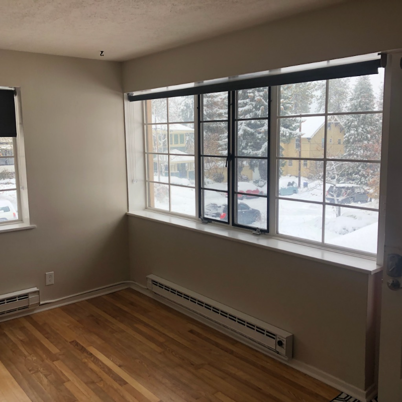 1227 S Division St #4 - Photo 6 of 14