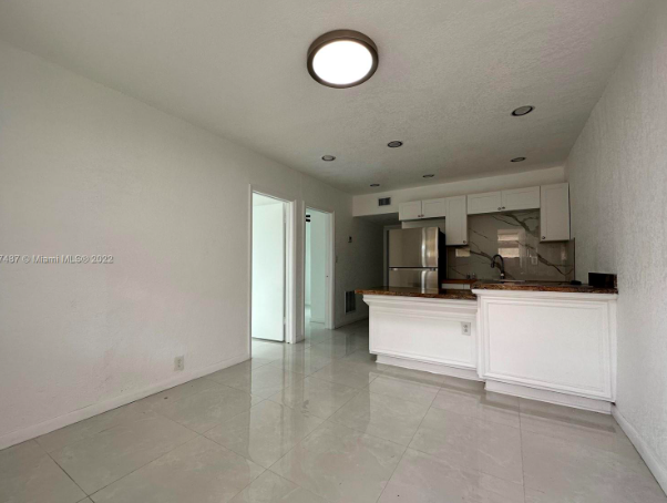 2220 Charleston St - Photo 3 of 9