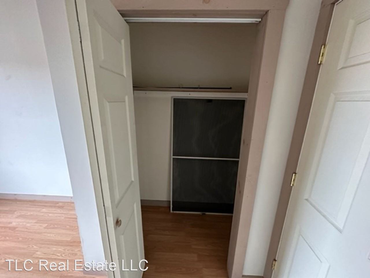 83 E Main St - Photo 3 of 9