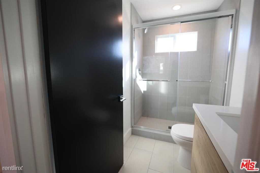 5014 Pickford St - Photo 2 of 10