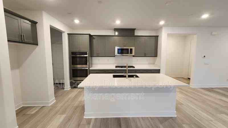 41186 Harvey Mudd Dr - Photo 4 of 11