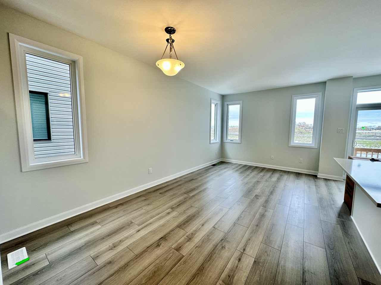 637 Hamsa Street - Photo 7 of 22