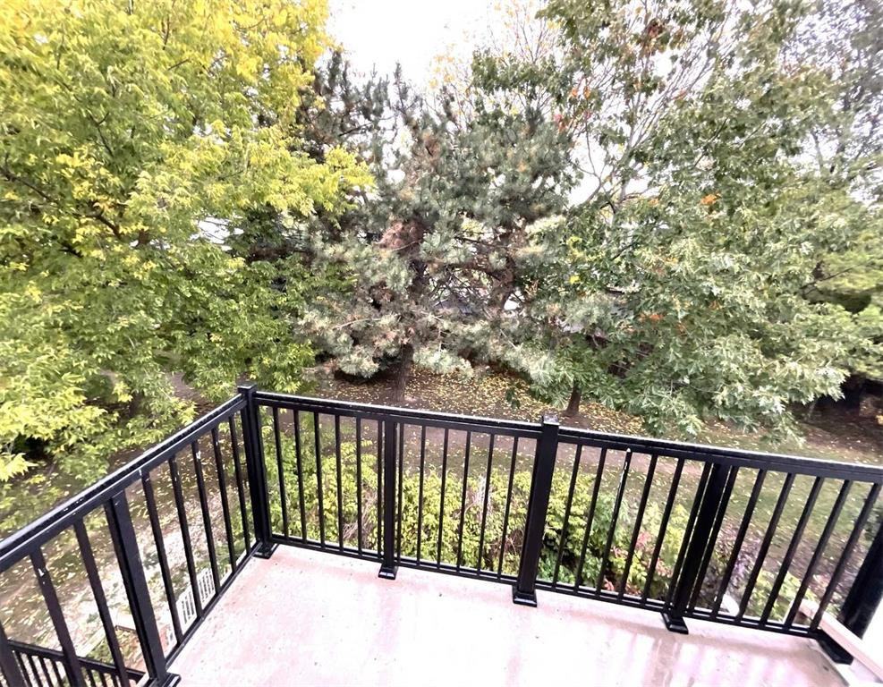 95 George Appleton Way - Photo 3 of 12