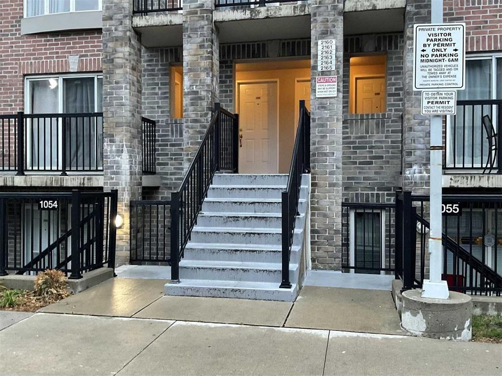 95 George Appleton Way - Photo 2 of 12