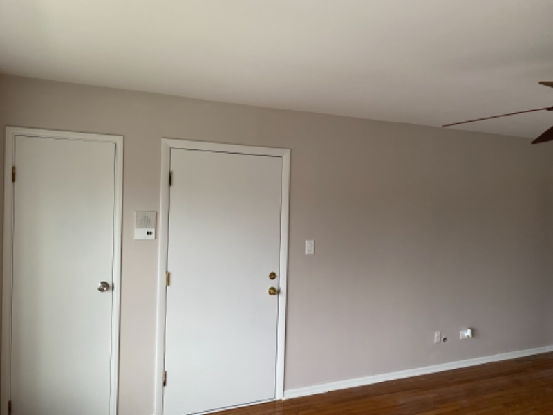 10348 Austin Ave #3 - Photo 3 of 9