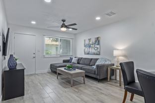 6721 E Mcdowell Rd - Photo 1 of 1