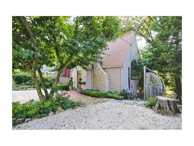 12 Crest Rd - Photo 3 of 28