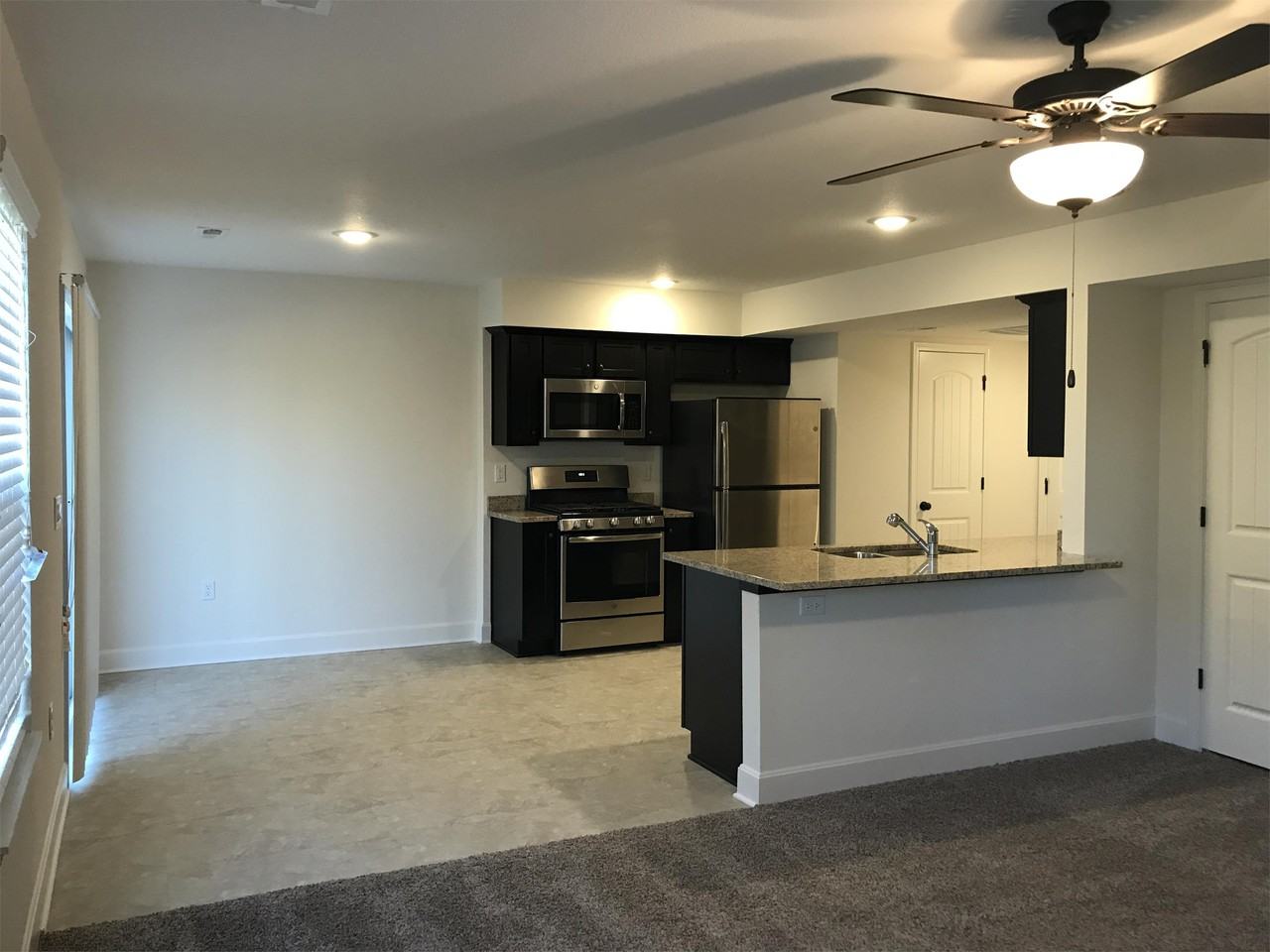 19521 Mulberry Ln - Photo 2 of 20