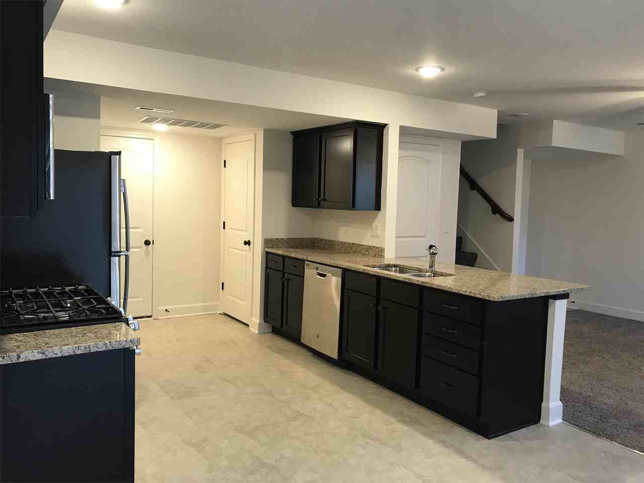 19521 Mulberry Ln - Photo 3 of 20