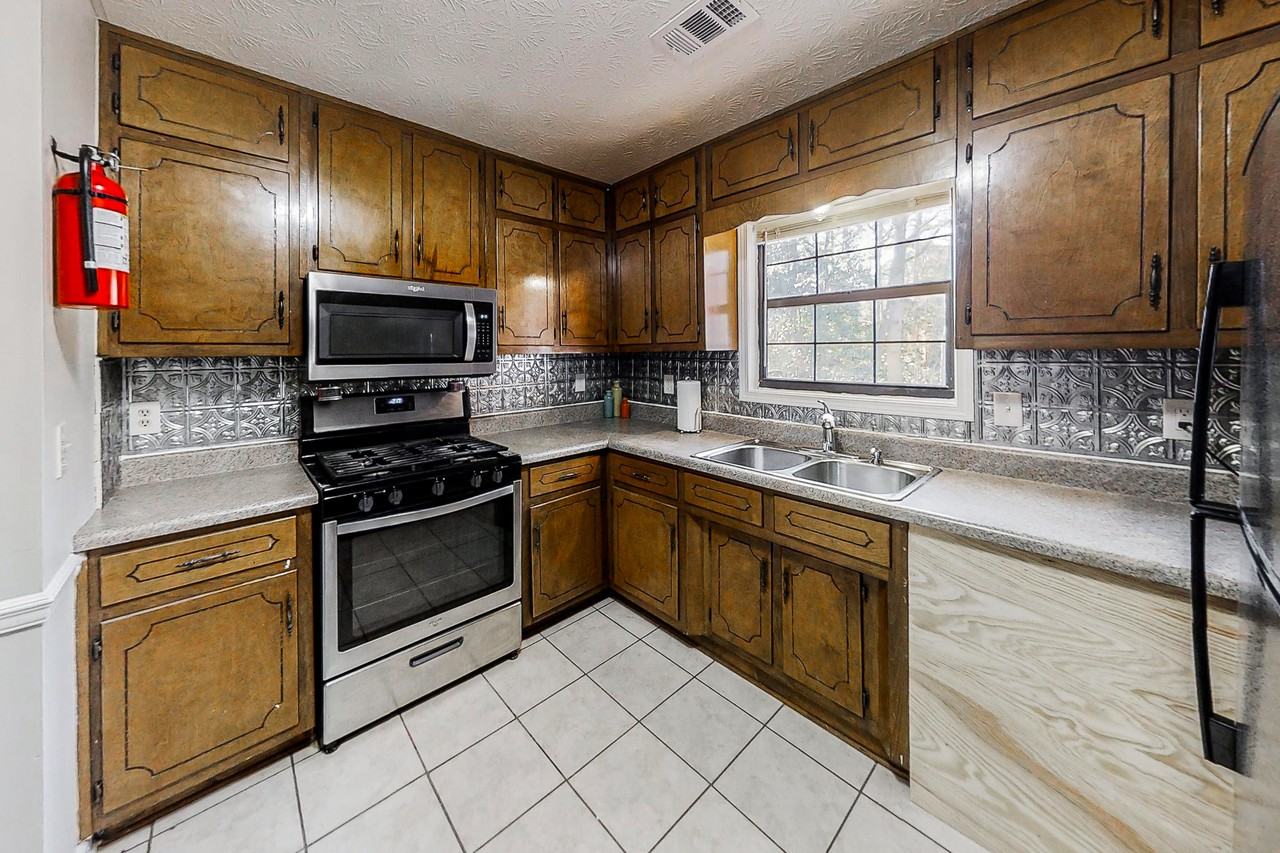 Panola Rd - Photo 4 of 11