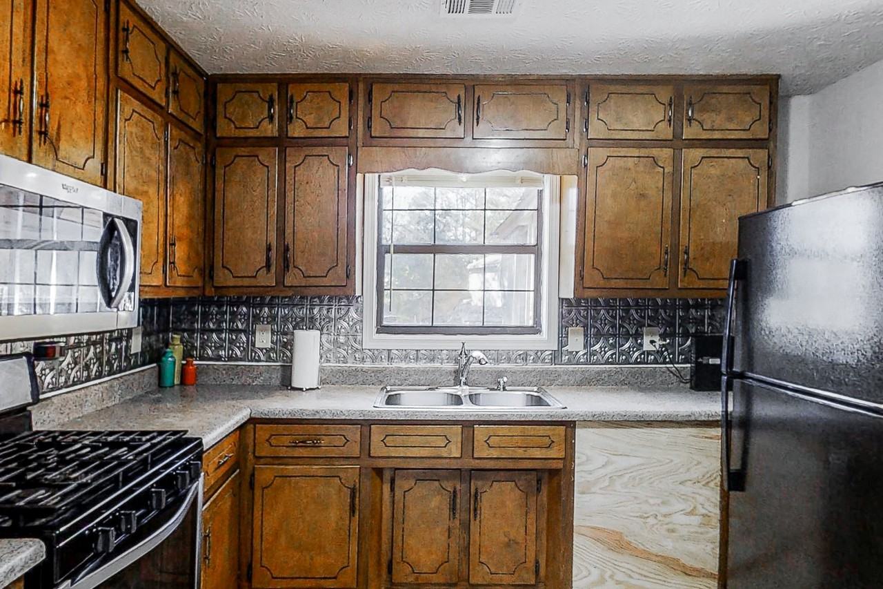 Panola Rd - Photo 3 of 11