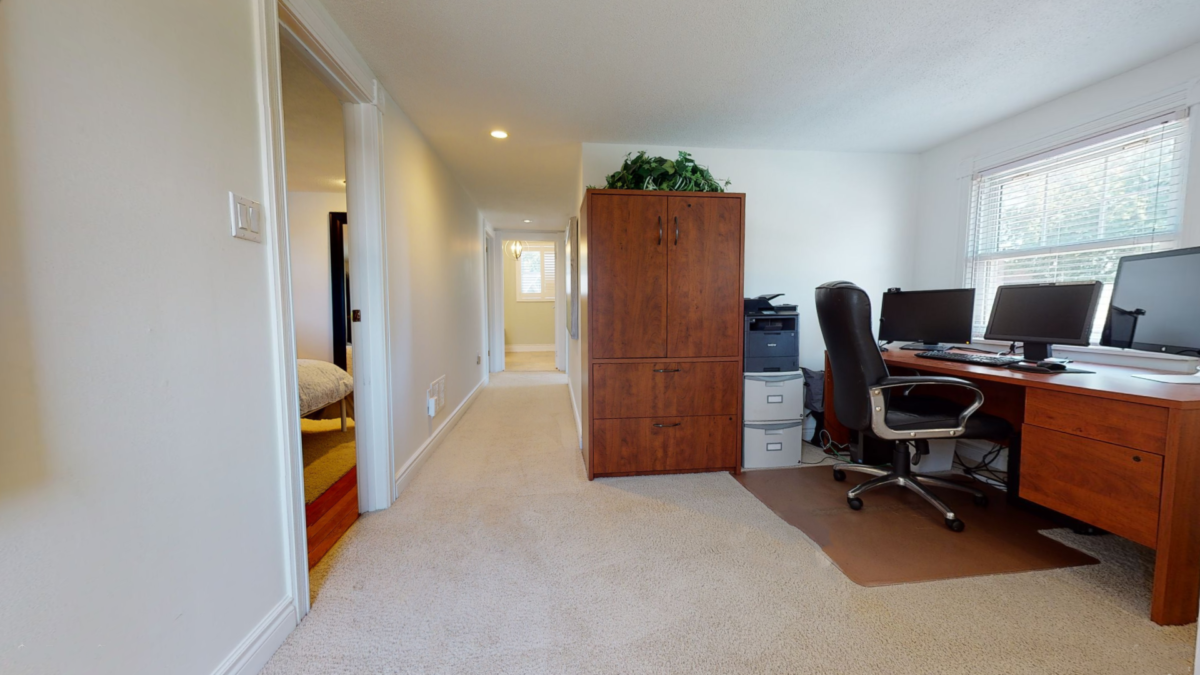 328 Lakeview, Kingsville - Photo 3 of 20