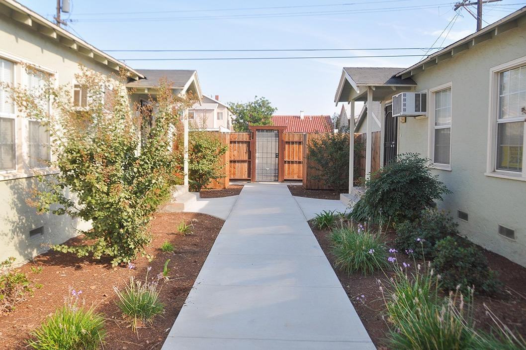 238 N Glenn Ave #238 - Photo 3 of 27