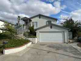 featured image of 725 Pidgeon St #1