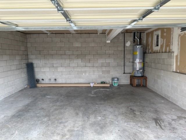 725 Pidgeon St #1 - Photo 4 of 17