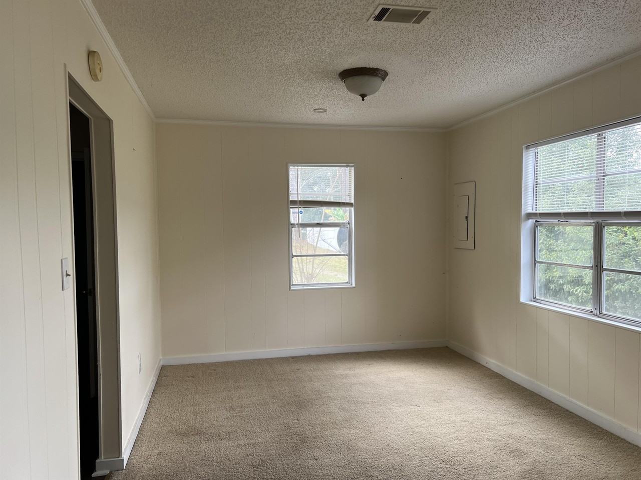 1005 N Cleveland Ave #1 - Photo 5 of 8