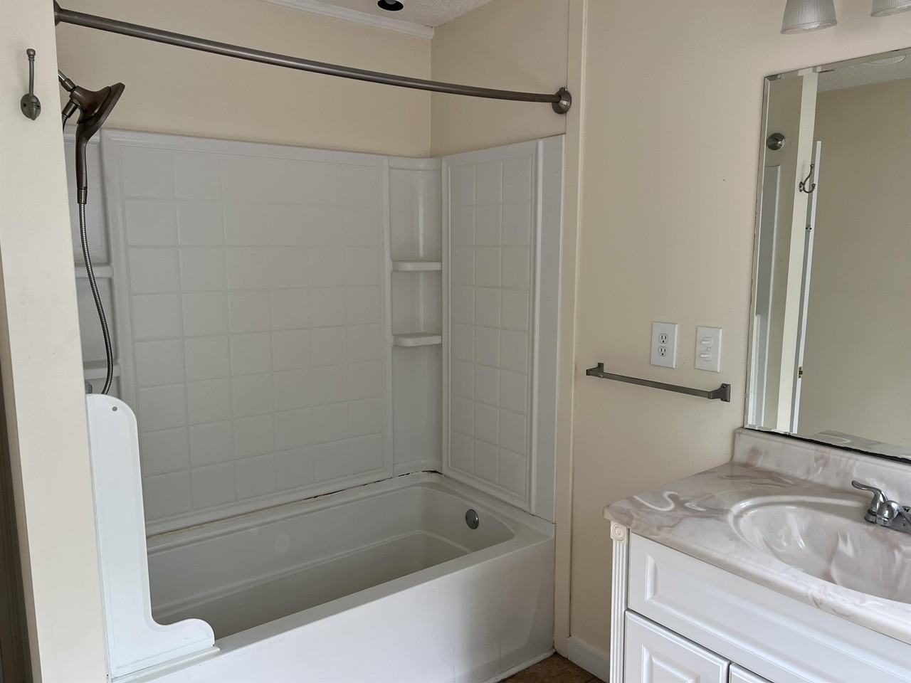 1005 N Cleveland Ave #1 - Photo 6 of 8