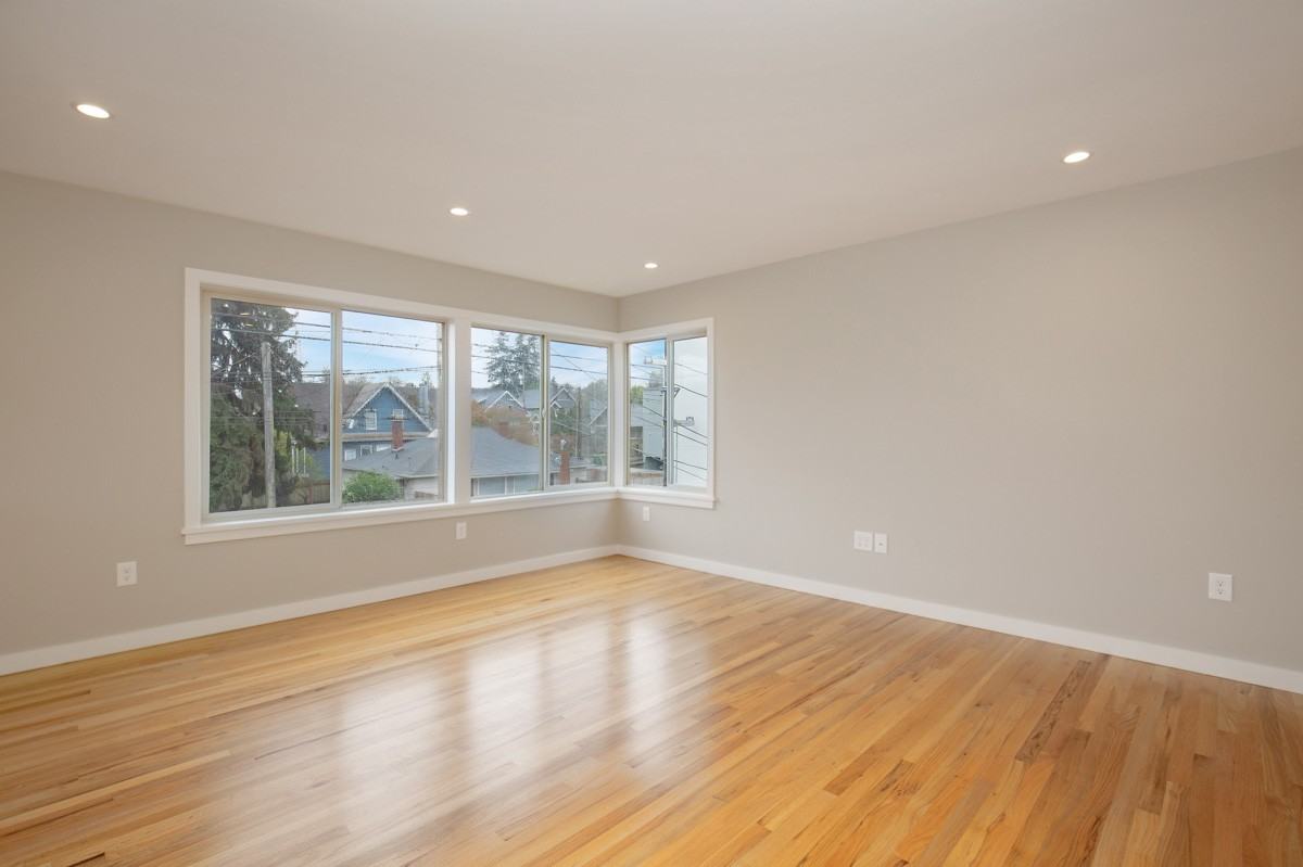 310 Boston St #2 - Photo 3 of 9