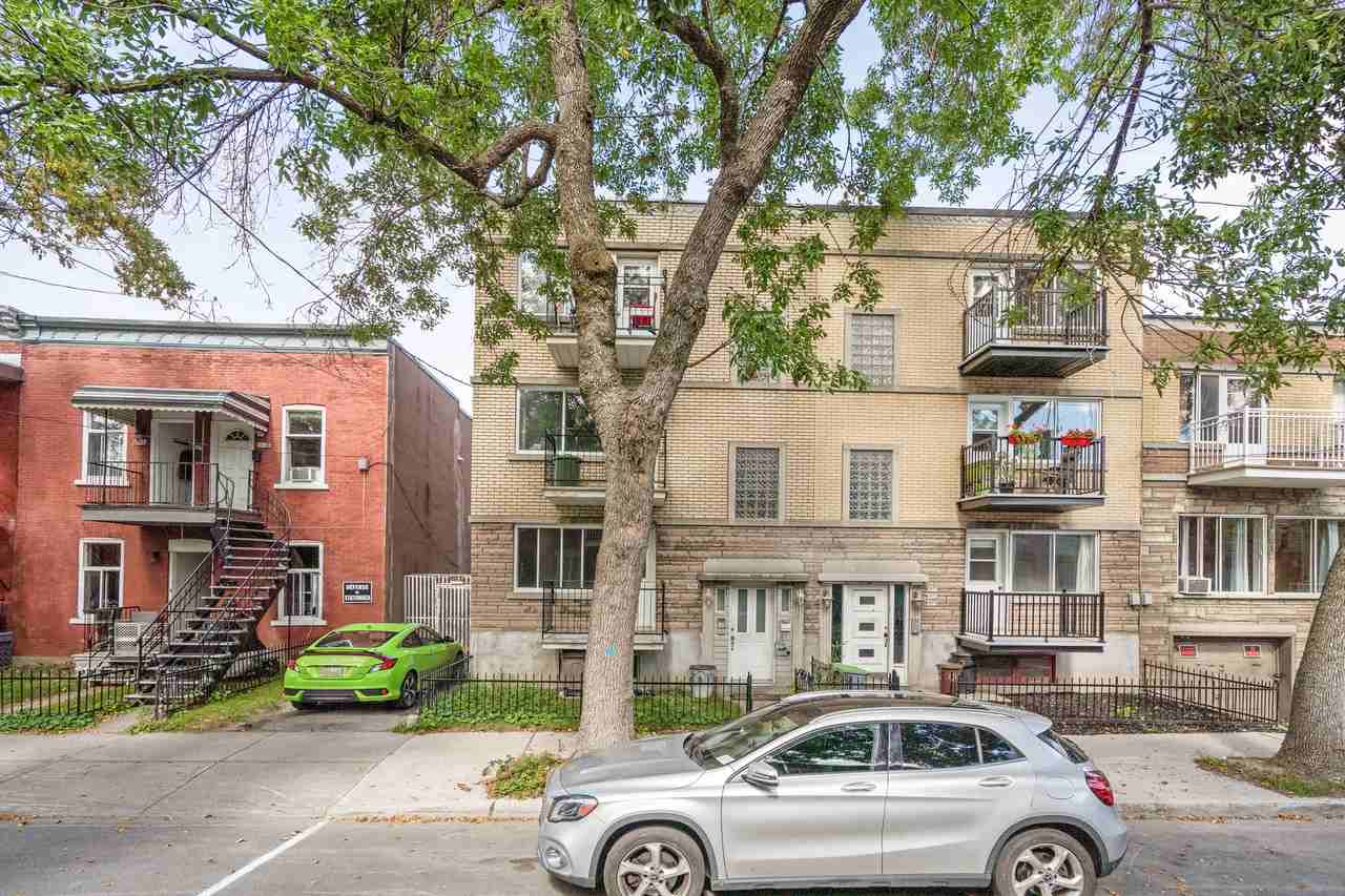 1981 Rue Denonville Apartments in Le SudOuest, Montréal, QC H4E 1M6