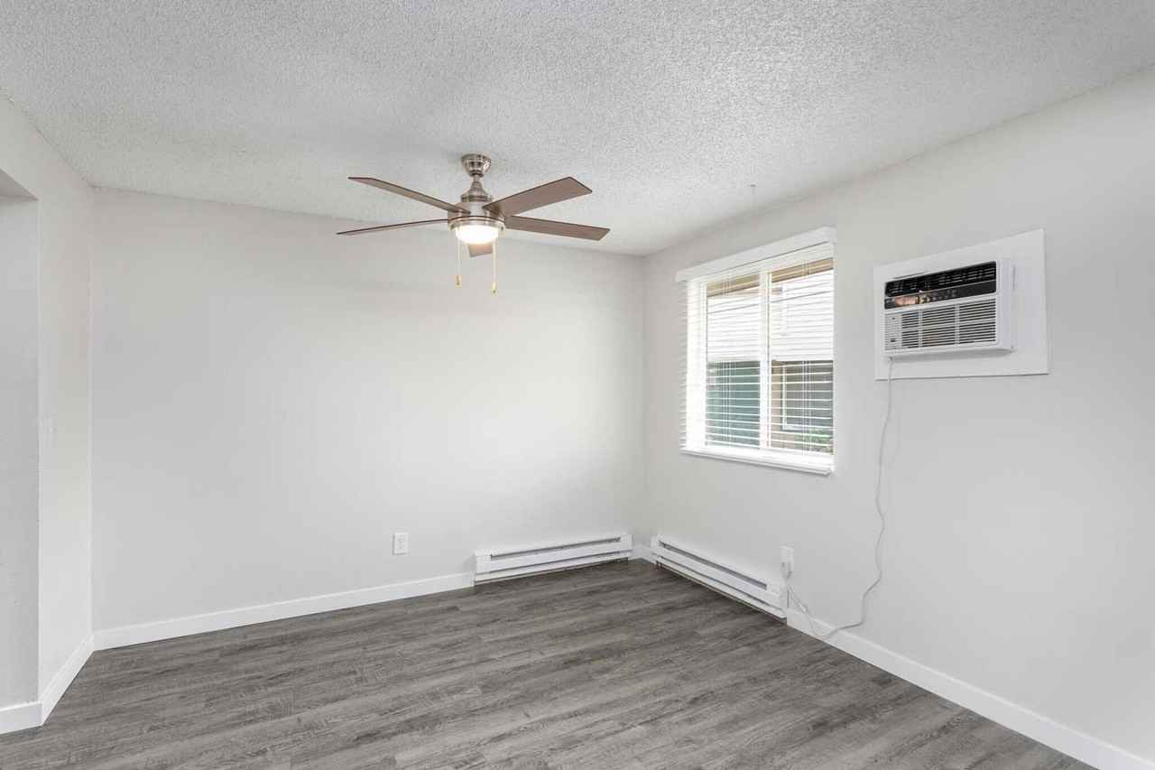 The Rosewood Apartments - Photo 5 of 12