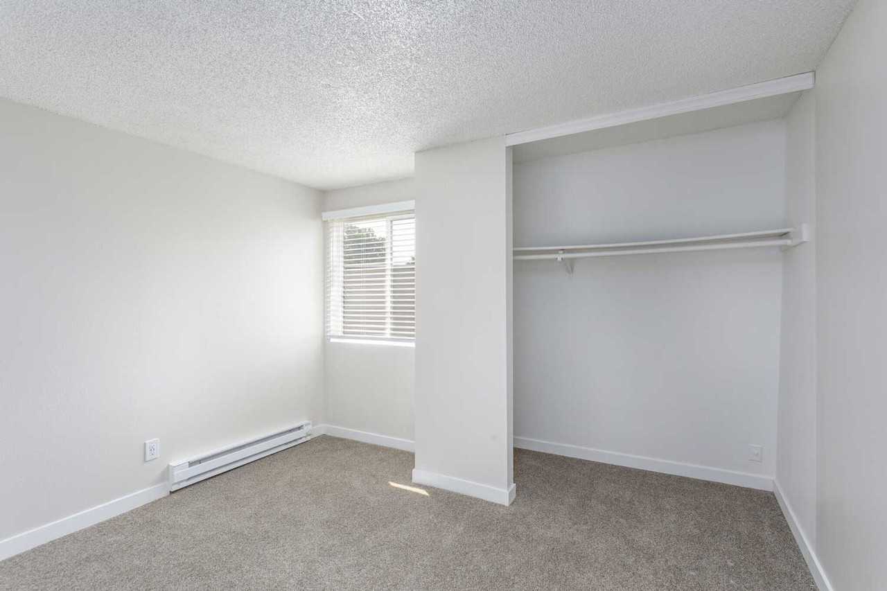 The Rosewood Apartments - Photo 6 of 12