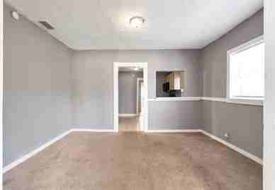 1587 W 19th St - Photo 2 of 15