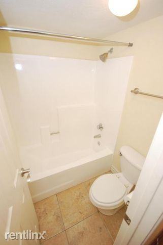 3825 E camelback - Photo 3 of 10