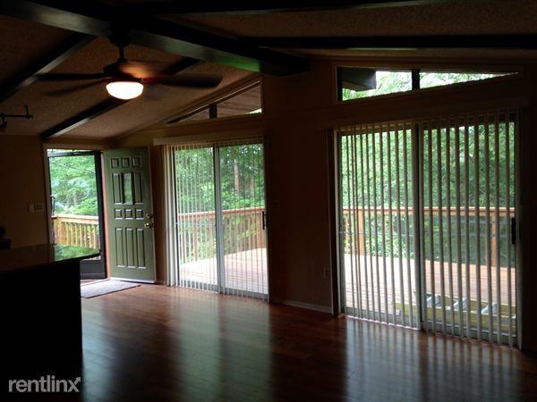 26 Pear St - Photo 3 of 8