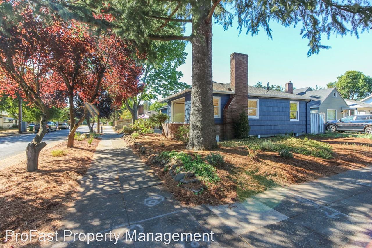 707 Se 88th Ave - Photo 3 of 30