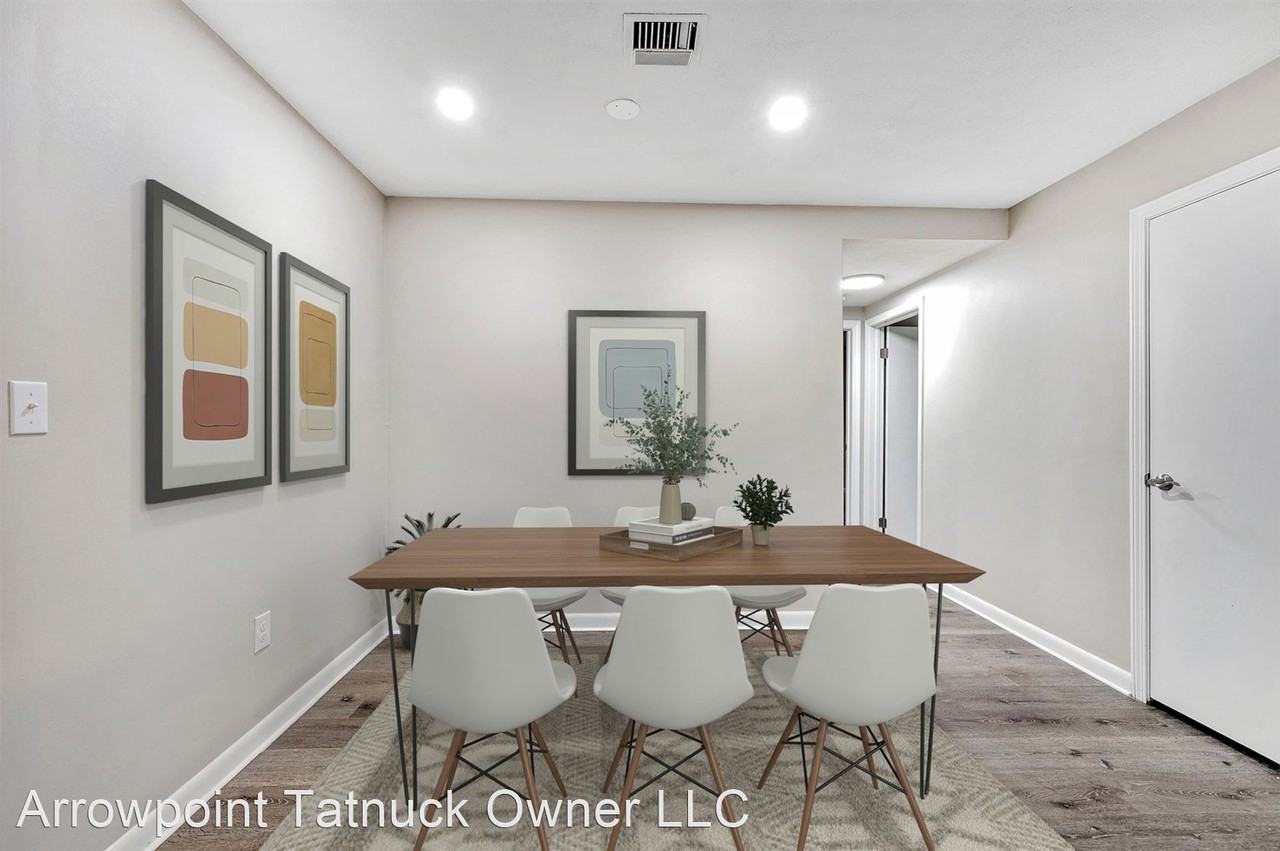 Tatnuck Square Apartments Worcester - Photo 3 of 37