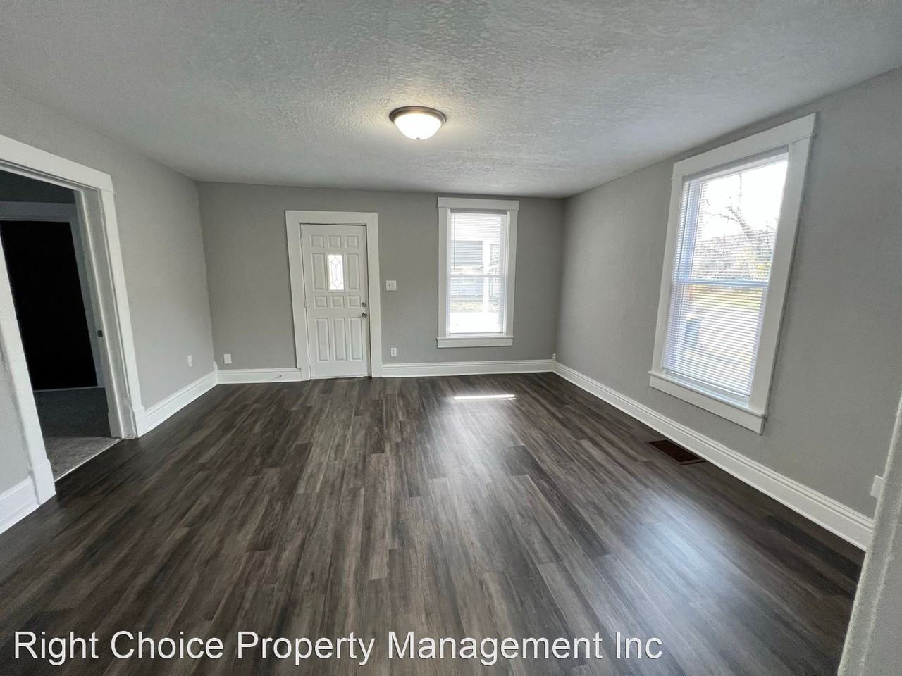 142 Richmond St - Photo 2 of 12