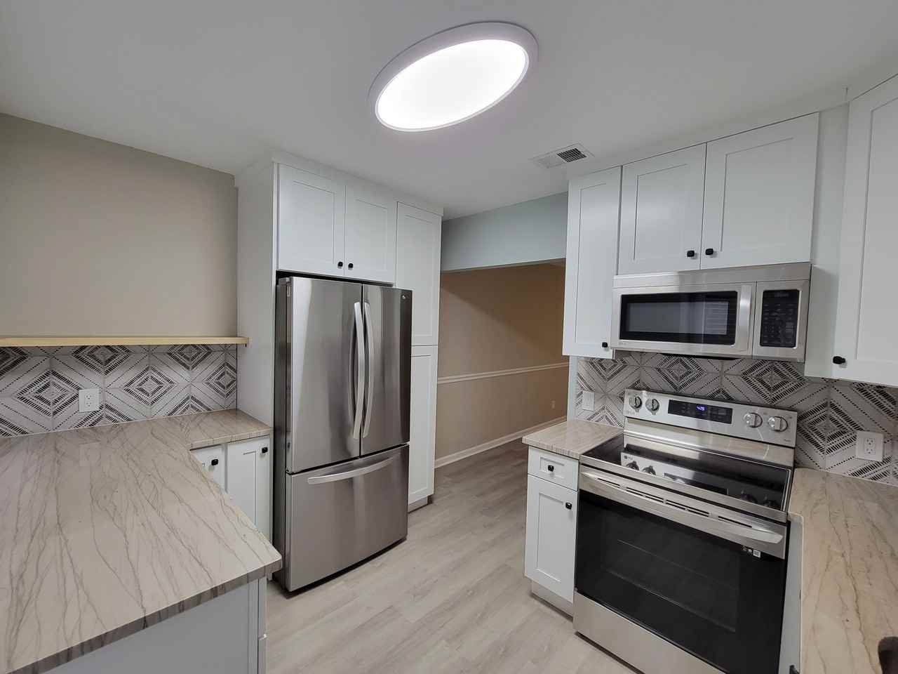 2157 10th Ave #2157 - Photo 3 of 34