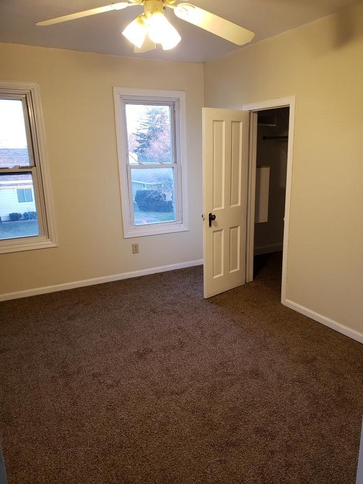 2720A S 8th St #2720A - Photo 6 of 17