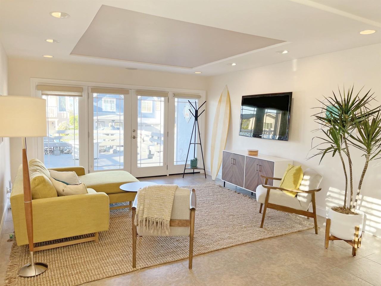 2440 Greenwood Avenue #1 - Photo 4 of 37