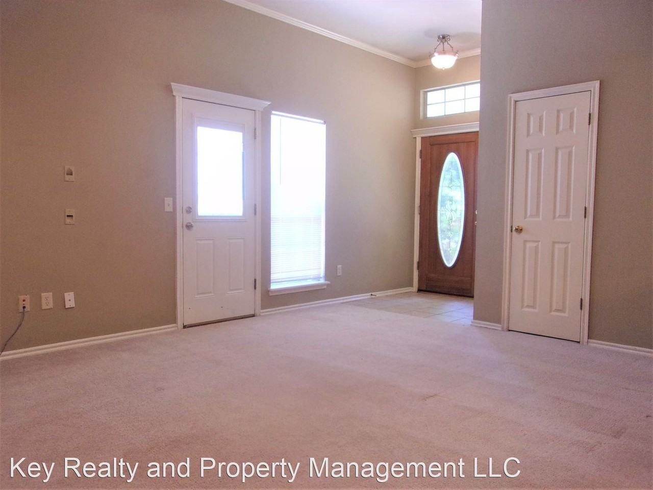 13821 Pawnee Dr - Photo 2 of 41