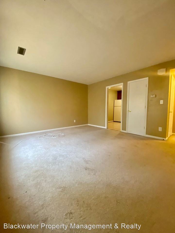 236 Winesap Rd - Photo 2 of 7