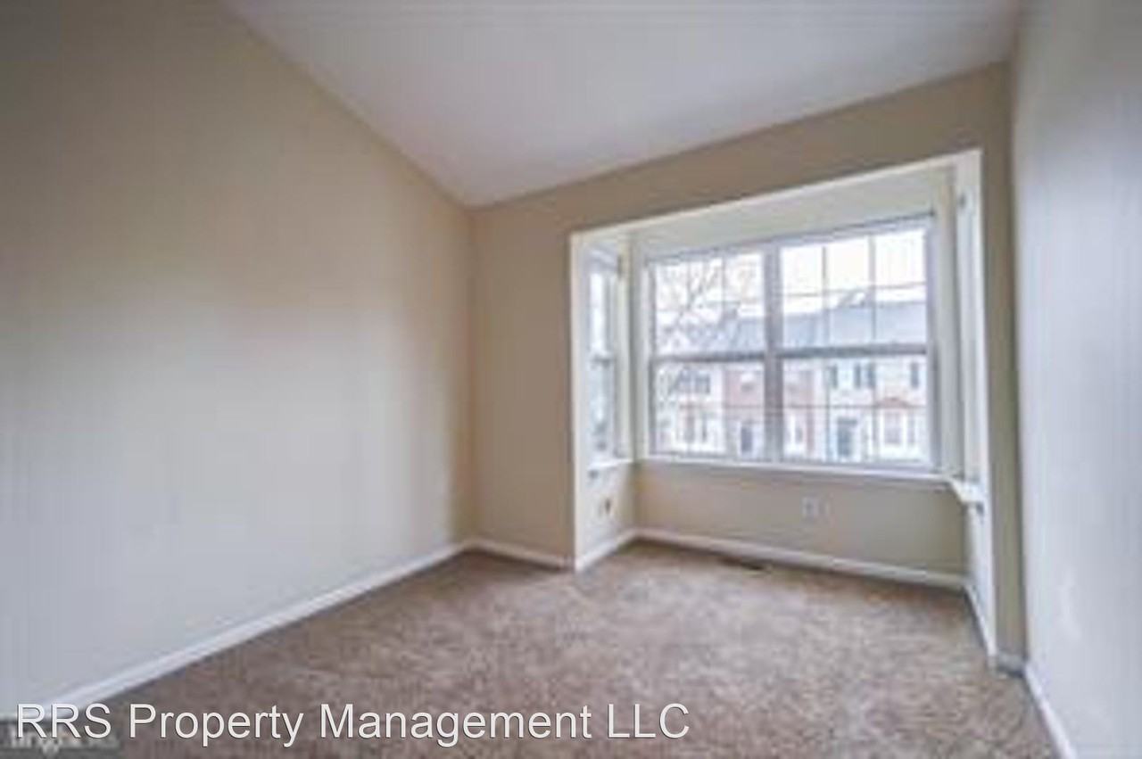 905 Halleck Dr - Photo 3 of 4